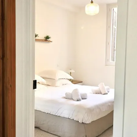 Apartment Fersen Bright Renovated For 5 People In Center Of Old